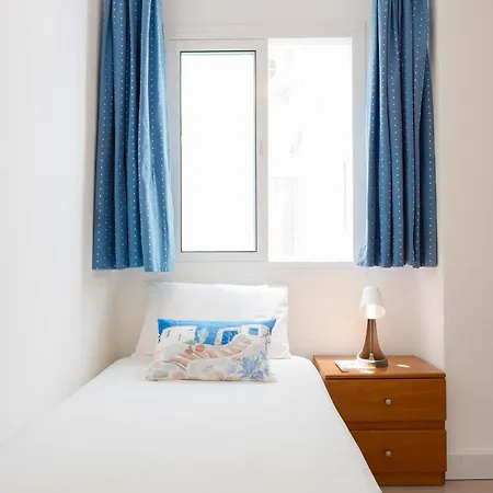 C34 Cosy 4 Bdr Close To Maria Zambrano * Malaga