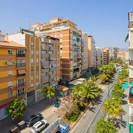 C34 Cosy 4 Bdr Close To Maria Zambrano